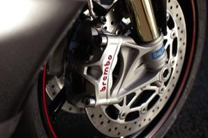 Triumph Daytona Moto2 765 2019 года