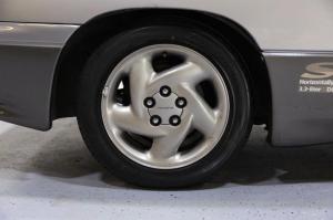 Subaru SVX 1994 года