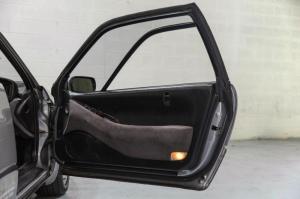 Subaru SVX 1994 года