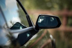 Chevrolet Camaro Z28 2015 года, принадлежащий Крису Харрису