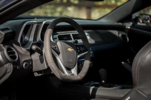 Chevrolet Camaro Z28 2015 года, принадлежащий Крису Харрису