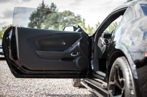 Chevrolet Camaro Z28 2015 года, принадлежащий Крису Харрису