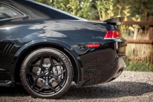 Chevrolet Camaro Z28 2015 года, принадлежащий Крису Харрису