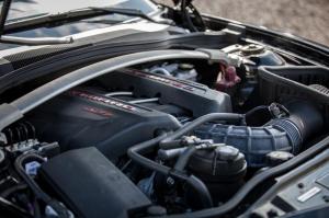 Chevrolet Camaro Z28 2015 года, принадлежащий Крису Харрису