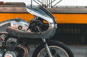 Honda CB400 Supersport by 2V Motors