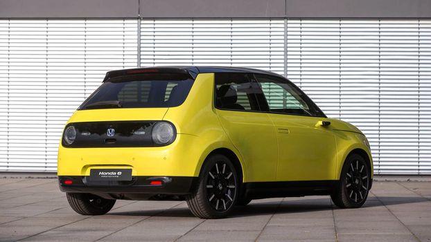 Honda e Prototype 2019 года
