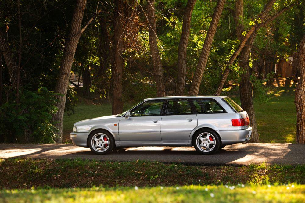 Audi RS2 Polar Silver 1994 года