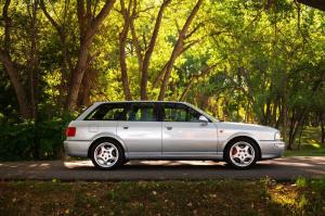 Audi RS2 Polar Silver 1994 года