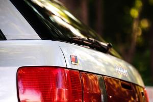 Audi RS2 Polar Silver 1994 года