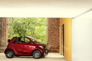 Smart EQ ForTwo Cabrio 2019 года