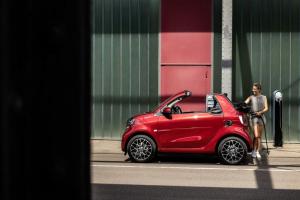 Smart EQ ForTwo Cabrio 2019 года