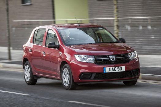 Dacia Sandero 2017 года