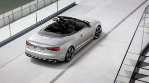 Audi A5 Cabriolet 40 TFSI 2019 года