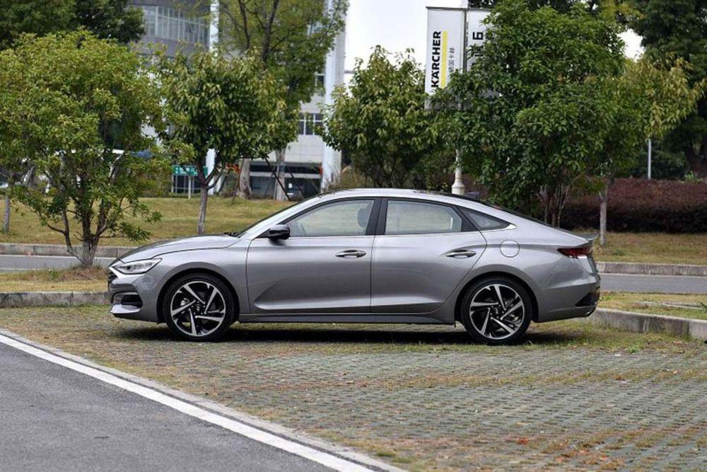 Хендай Элантра или Лафеста