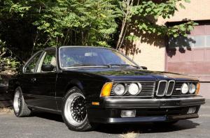 BMW M6 1988 года