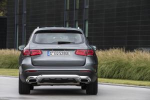 Mercedes-Benz GLC300 e 4Matic 2019 года