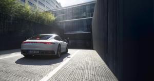 Porsche 911 Carrera 4 2019 года