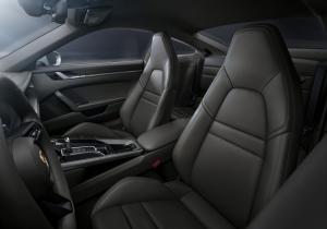 Porsche 911 Carrera 4 2019 года