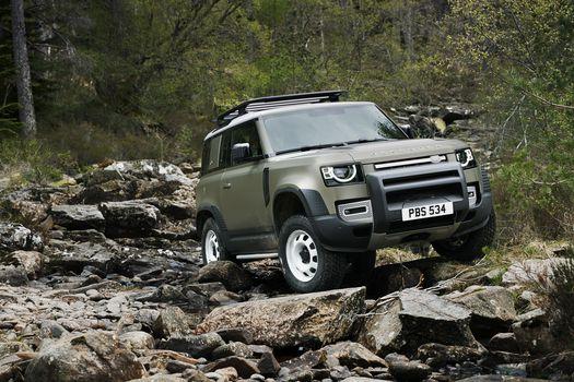 2020 Land Rover Defender 90 D240 SE Explorer Pack