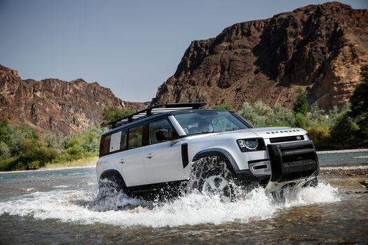 2020 Land Rover Defender 110 Explorer Pack First Edition