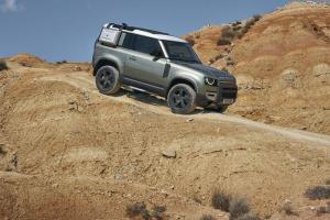 Land Rover Defender 90 D240 SE Adventure Pack 2020 года