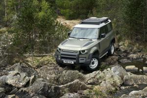 Land Rover Defender 90 D240 SE Explorer Pack 2020 года