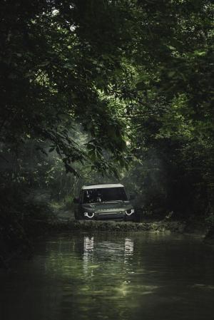 Land Rover Defender 90 D240 SE Explorer Pack 2020 года