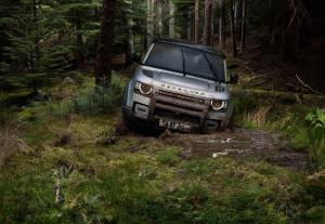 Land Rover Defender 110 Country Pack First Edition 2020 года