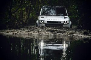 Land Rover Defender 110 Country Pack First Edition 2020 года