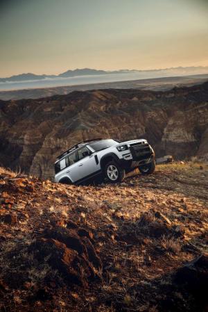 Land Rover Defender 110 Explorer Pack First Edition 2020 года