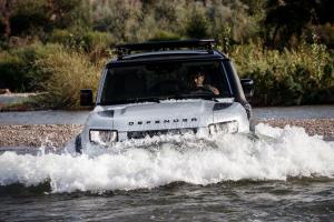 Land Rover Defender 110 Explorer Pack First Edition 2020 года