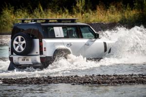Land Rover Defender 110 Explorer Pack First Edition 2020 года