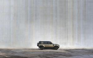 Land Rover Defender 110 P400 X 2020 года