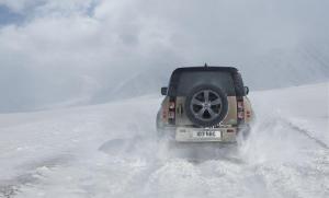 Land Rover Defender 110 P400 X 2020 года