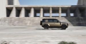 Land Rover Defender 110 P400 X 2020 года