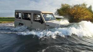 Toyota Land Cruiser Amphicruiser by De Jong Holland