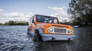 Toyota Land Cruiser Amphicruiser by De Jong Holland