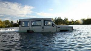 Toyota Land Cruiser Amphicruiser by De Jong Holland