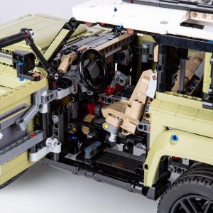 Land Rover Defender by LEGO Technic