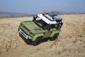 Land Rover Defender by LEGO Technic