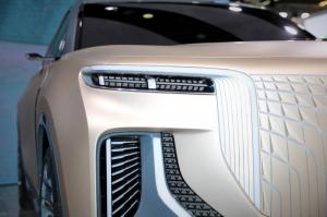 HongQi E115