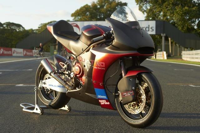 Гоночный байк ABM Triumph 765 GP2