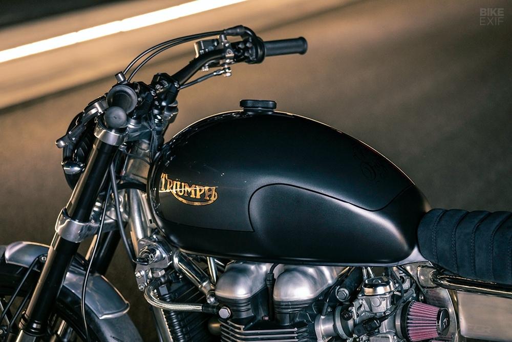 Triumph Truxton by FCR Original