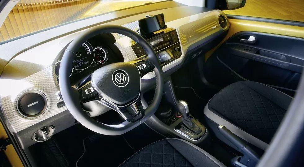 Volkswagen e-up