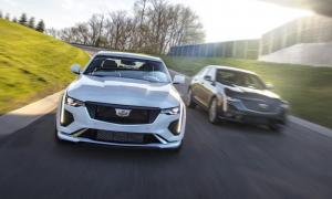 Cadillac CT4 Premium Luxury и Cadillac CT4 Sport 2019 года