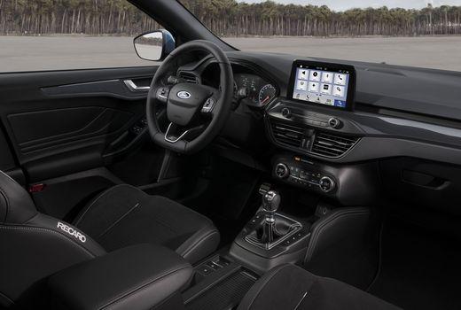 Ford Focus ST 2019 года