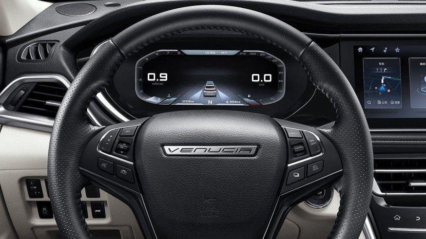 2019 Venucia T90