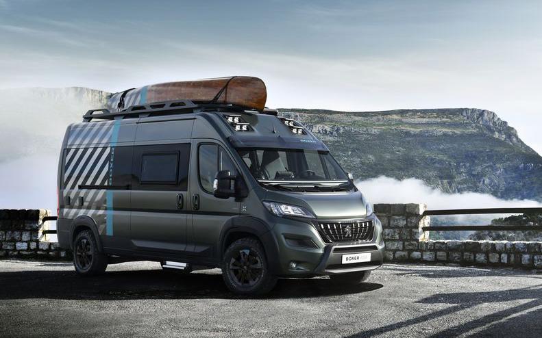 Peugeot выпустил концепт полноприводного Boxer