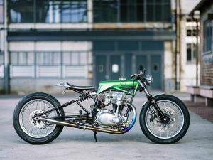 Kawasaki W800 Wasabi by Schlachtwerk