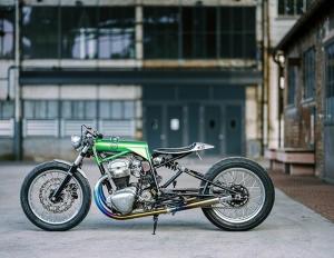 Kawasaki W800 Wasabi by Schlachtwerk